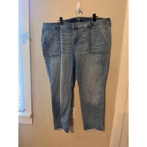 Torrid Feel The Fit Vintage Stretch Crop Boyfriend Size 22